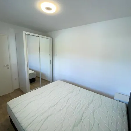 Aha Apartment *